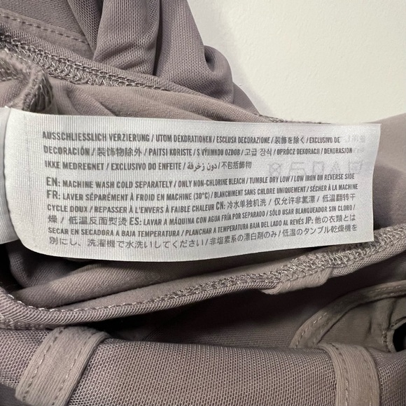 Abercrombie & Fitch Square Neck Mesh Long Sleeve Bodysuit Gray - Picture 5 of 5